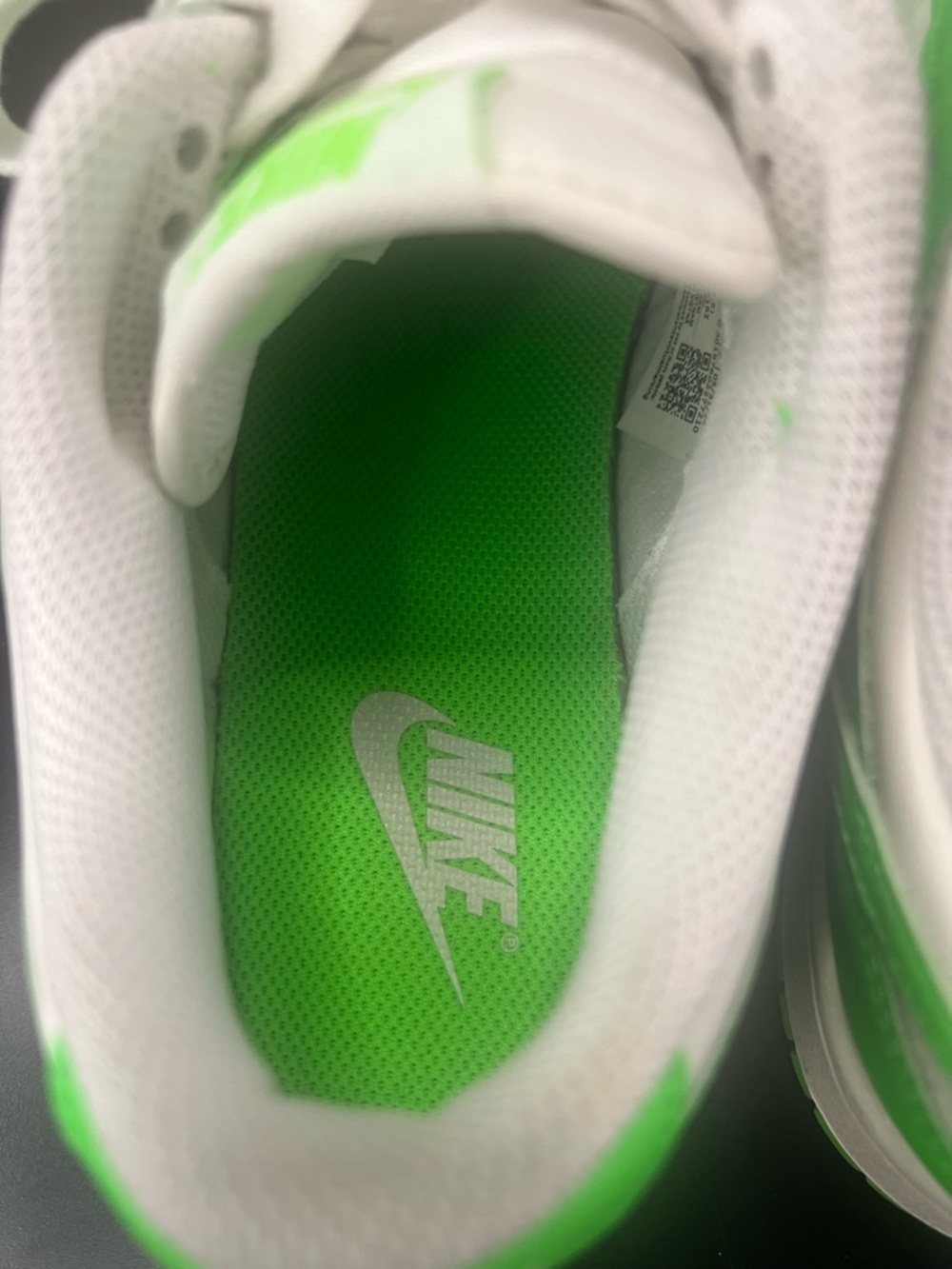 Nike Dunks - Picture 7 of 7